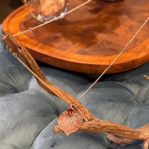 Chic copper leaf Necklace